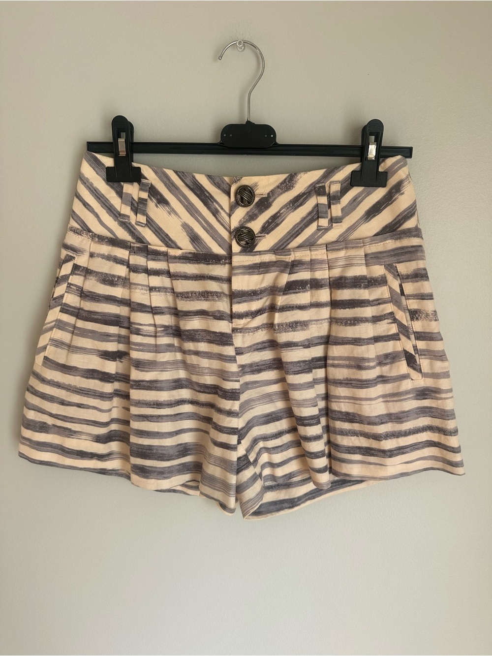 CARTONNIER ANTHROPOLOGIE Striped Shorts Womens Size 0 Wide Leg High Waist Grey